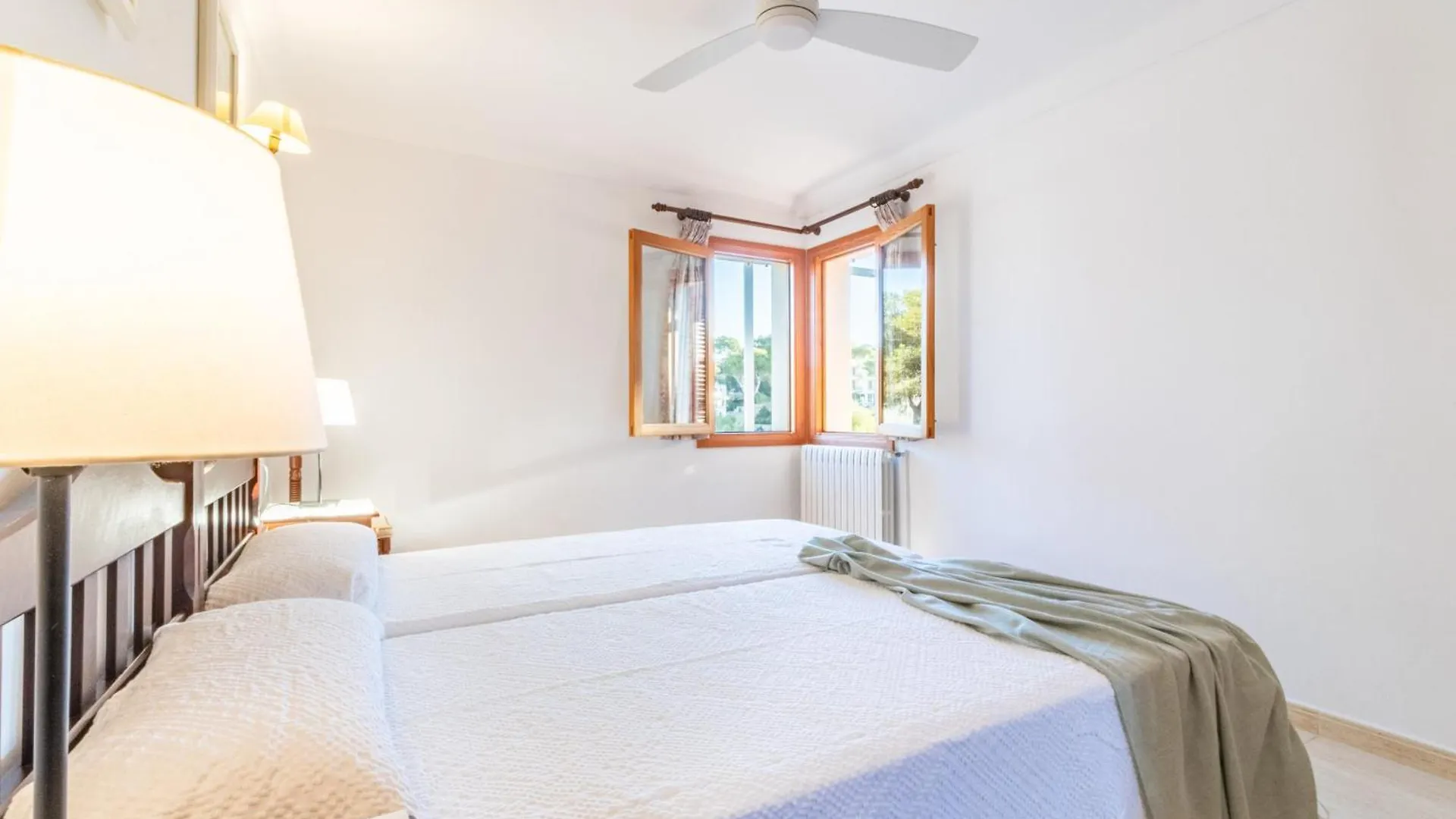 公寓 Sa Trona Beach House 桑坦伊